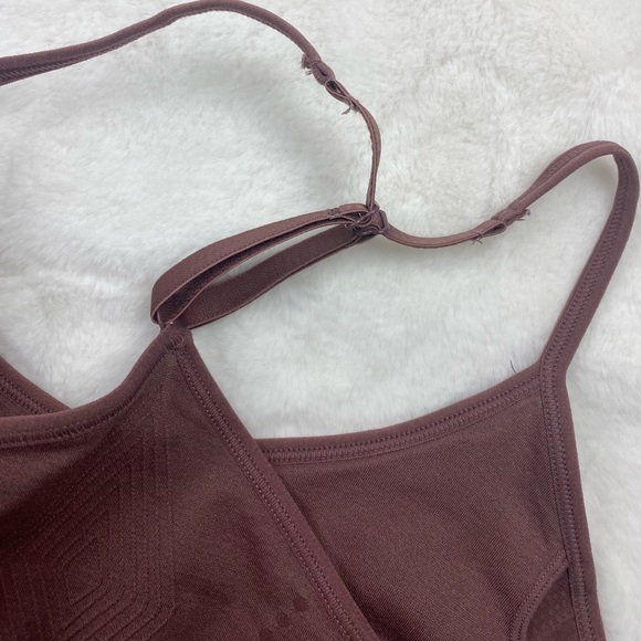 Pro-Fit Sports Bra Medium Seamless Mauve Stretch Racerback Adjustable Pullover - Picture 5 of 5